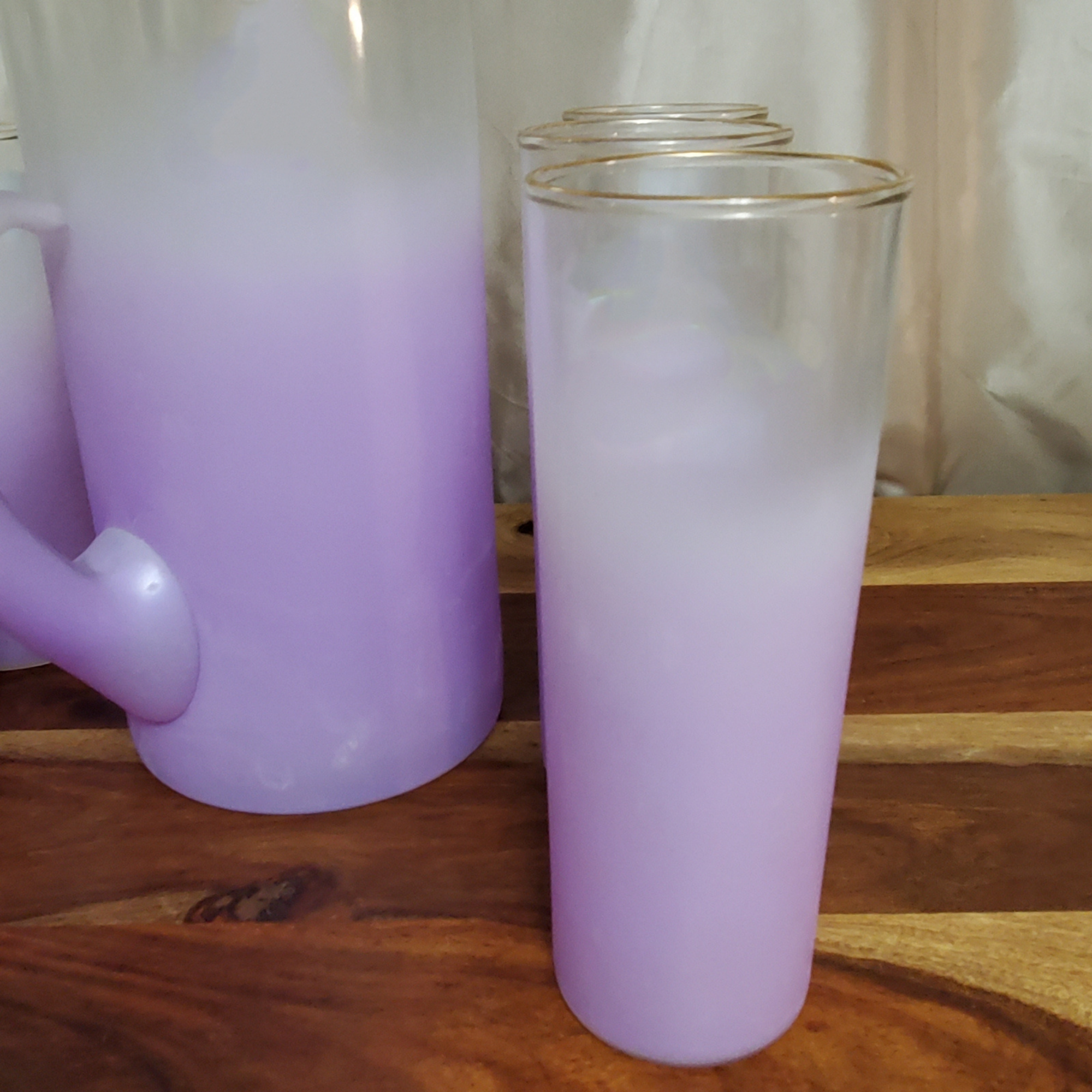 Blendo Purple Lilac Ombre Pitcher and 6 Vintage Glass Set - MCM Lavender Pitcher Set