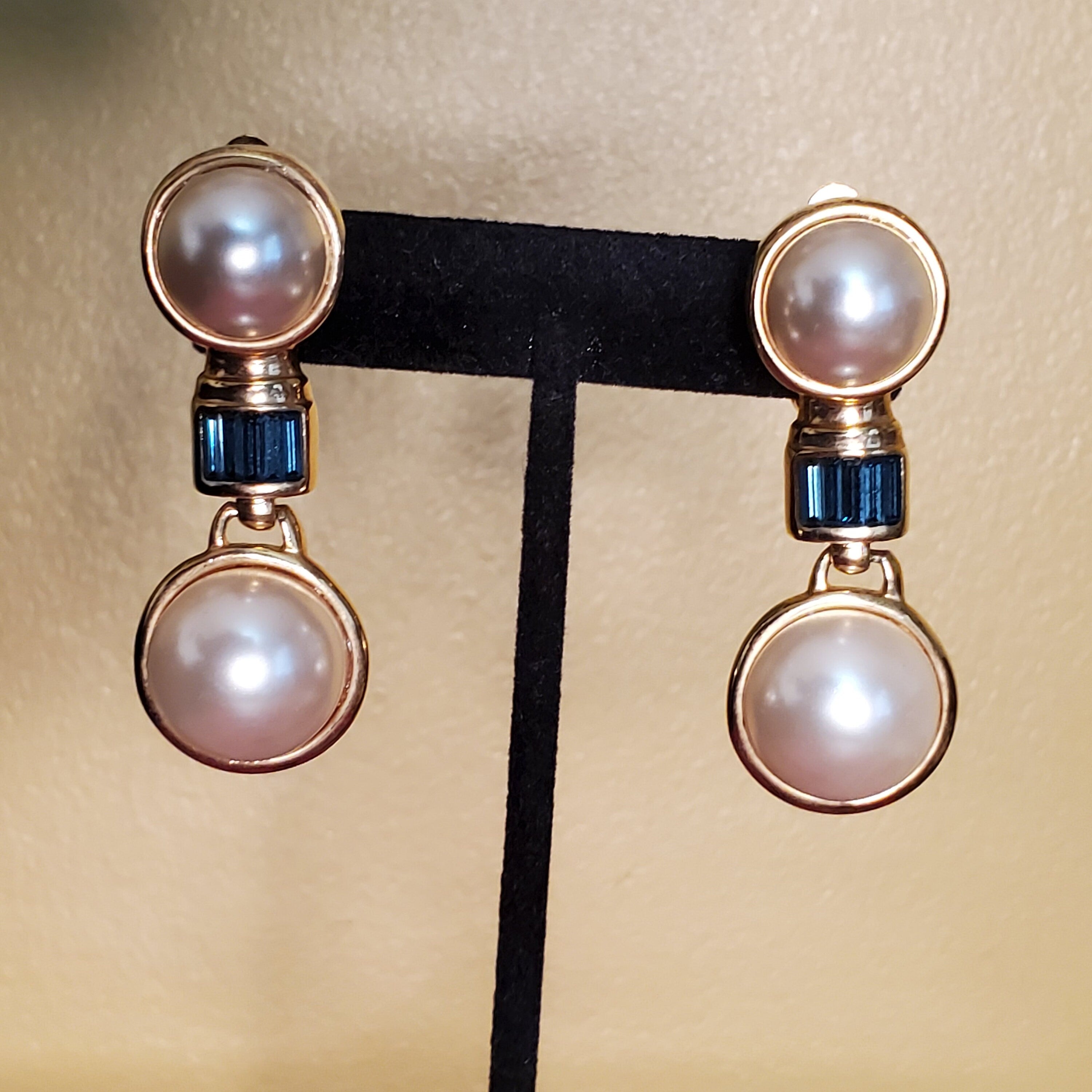 Huge DOORKNOCKER PEARL Blue Sapphire Glass Cabochons Drop Dangle Earrings Gold Plated Vintage Clip On Earrings