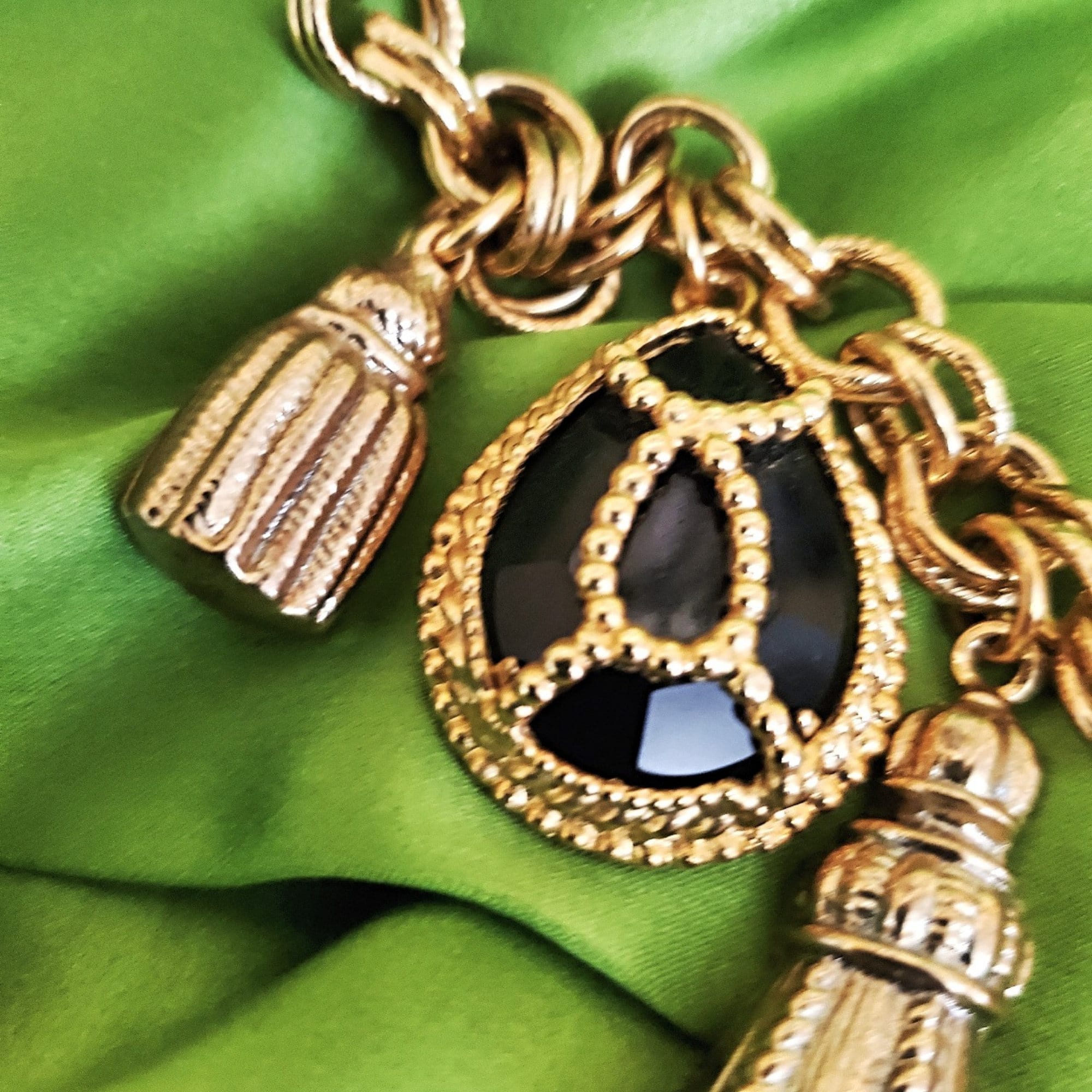 Moghul Lucite Fob Gold Plate Link Vintage Necklace, Couture, Runway Necklace