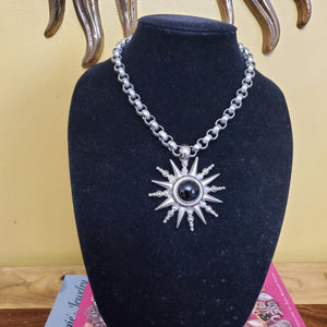 Outstanding Gerard Yosca Starburst Onyx Silvertone Pendant Thick Rolo Chain
