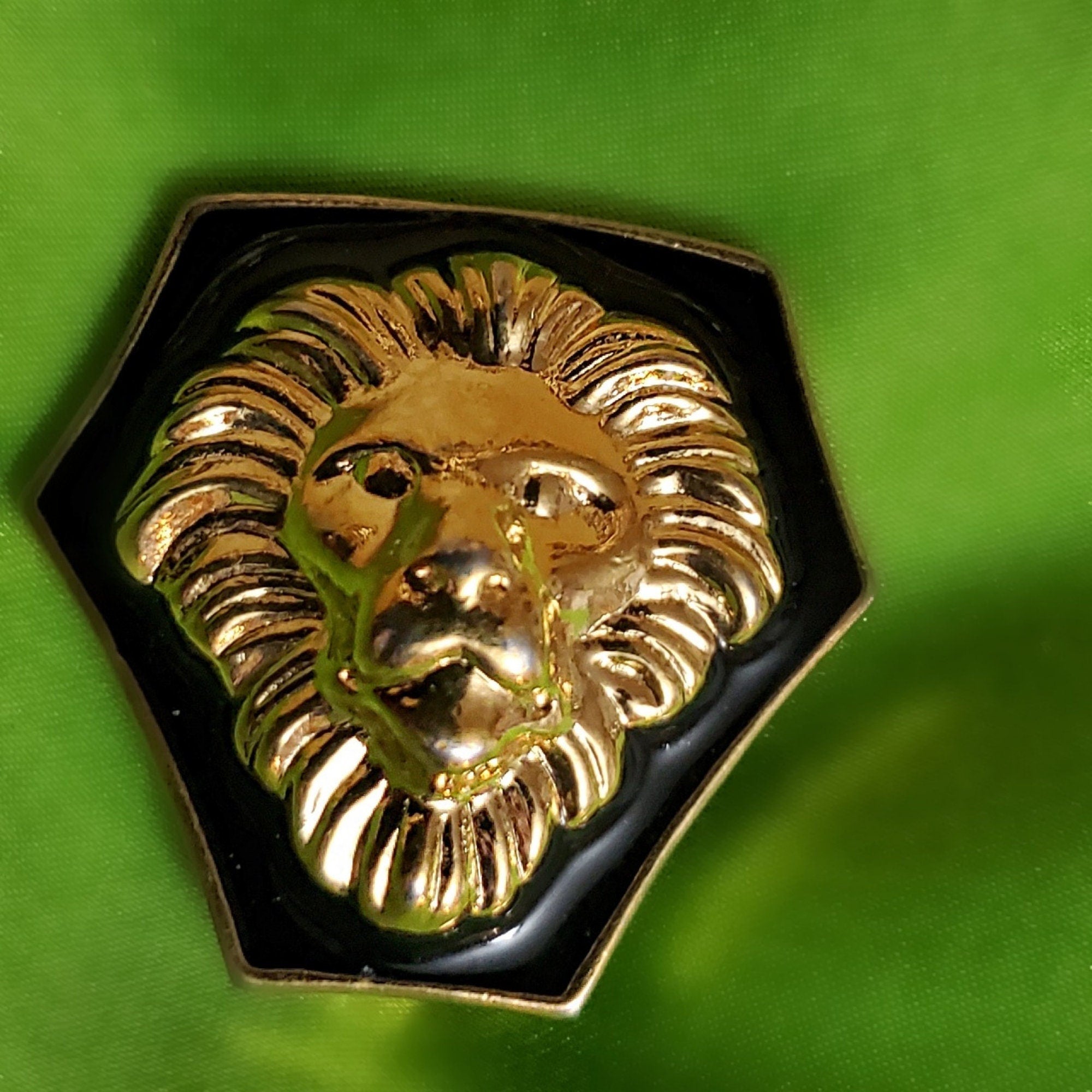 ANNE KLEIN Iconic Lion Logo Bizantine Gold Tone Black Enamel Runway Couture Statement Vintage Clip On Earrings