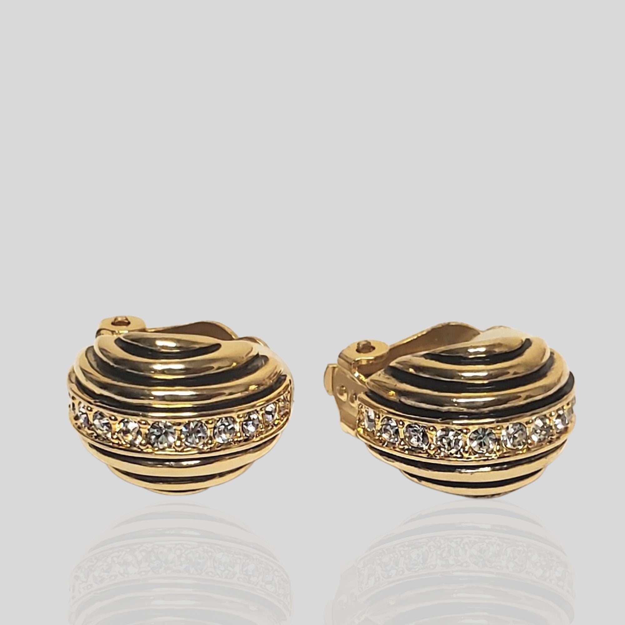 Beautiful Black Strip Enamel Zircon Crystal Gold Tone Petite Clip On Stud Earrings