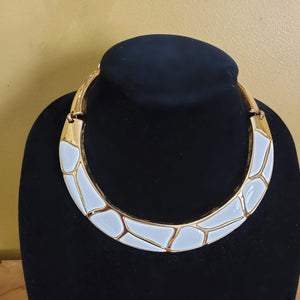 Fantastic ESSEX White Enamel Gold Plated Leopard Style Choker Chunky Collar Necklace