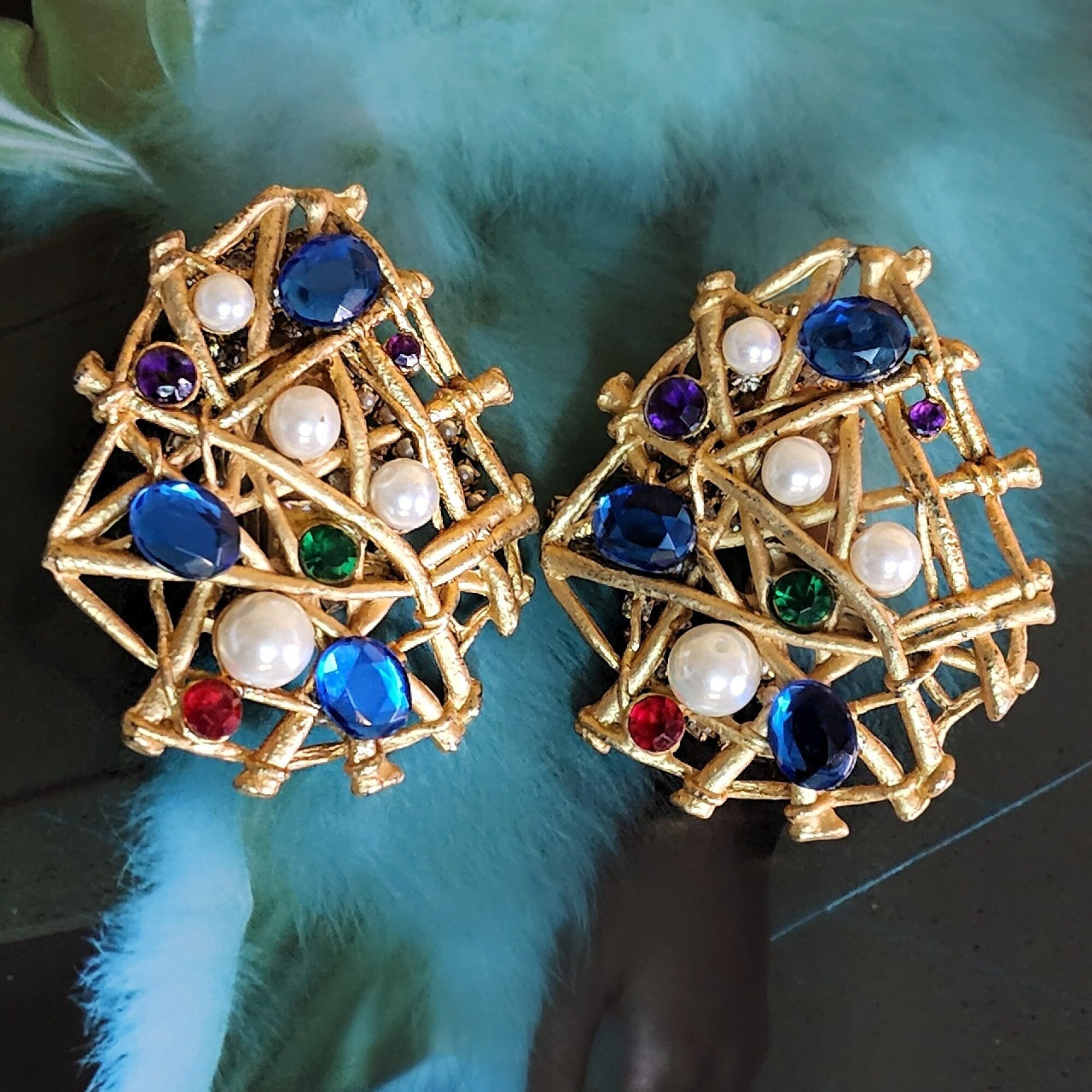 Rare CRAFT Huge Matte Gold Tone Pearl Jeweled Statement Runway Couture Clip On Earrings