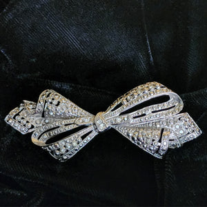 Lovely Rhinestone Silver Tone Faux Marcasite Bow Vintage Brooch Pin