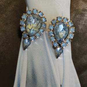 Ice Blue Glass Faux Topaz Tear Drop Clip On Rhinestones Vintage Earrings