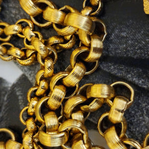 Gorgeous 42" TRIFARI Double Strand Rolo Chain Gold Pearl Pendant Necklace, Runway, Couture