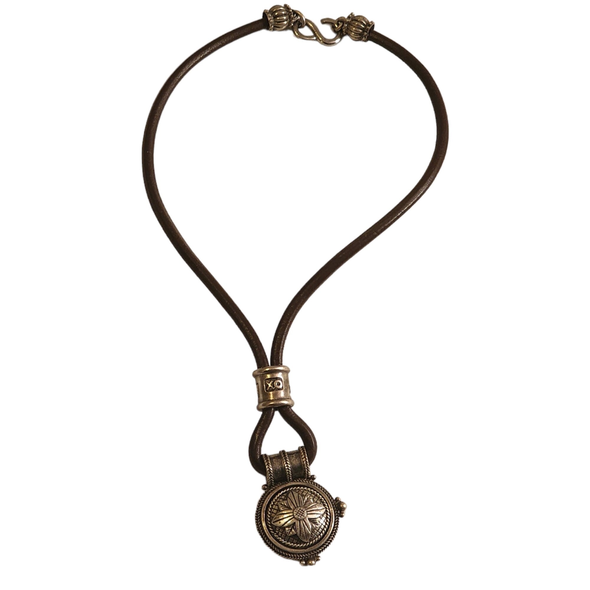 Linda Levinson Etruscan Silver Tone Leather Strap Necklace and Clip-On Earrings