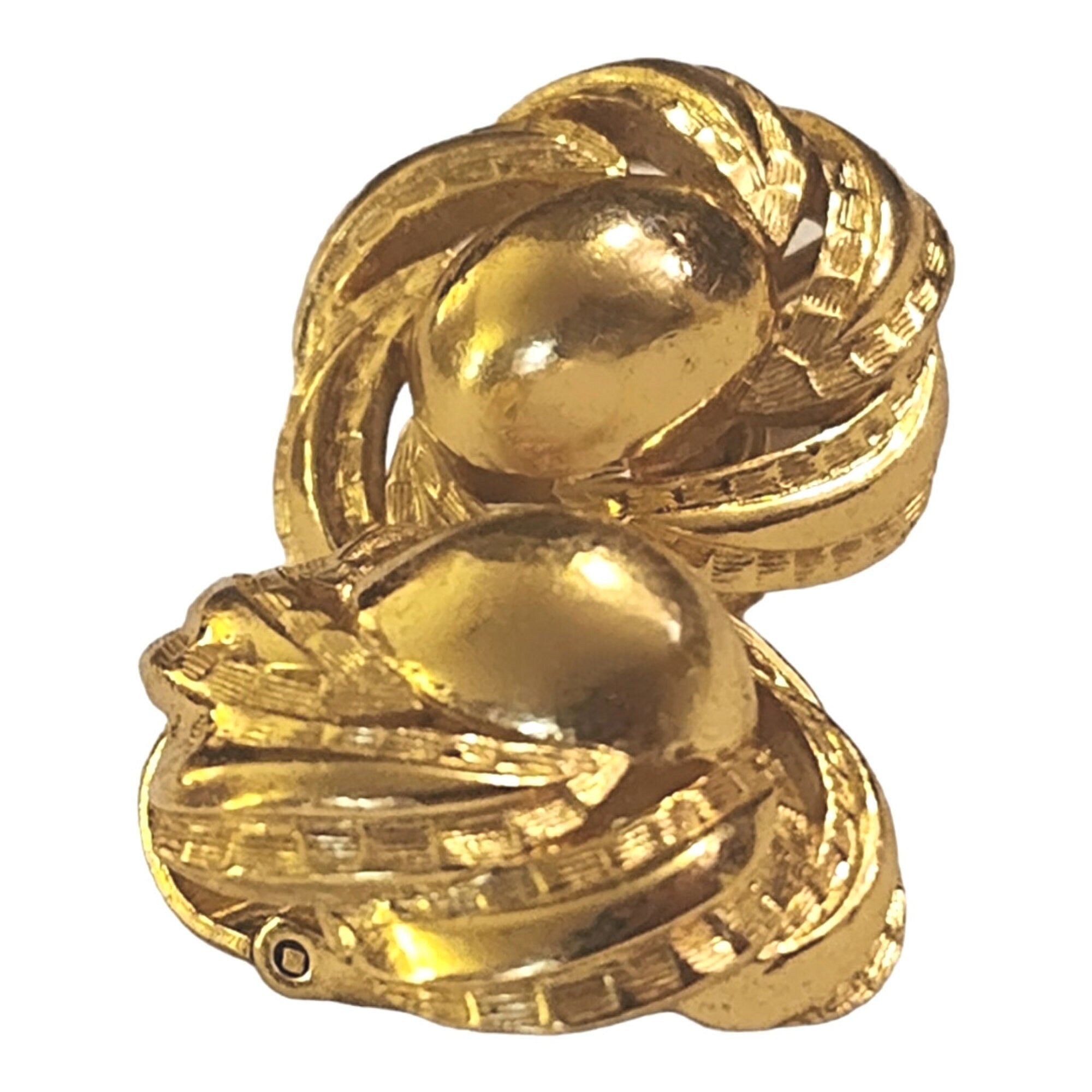 Beautiful TRIFARI Swirl Textured Knot Gold Plated Clip On Earrings