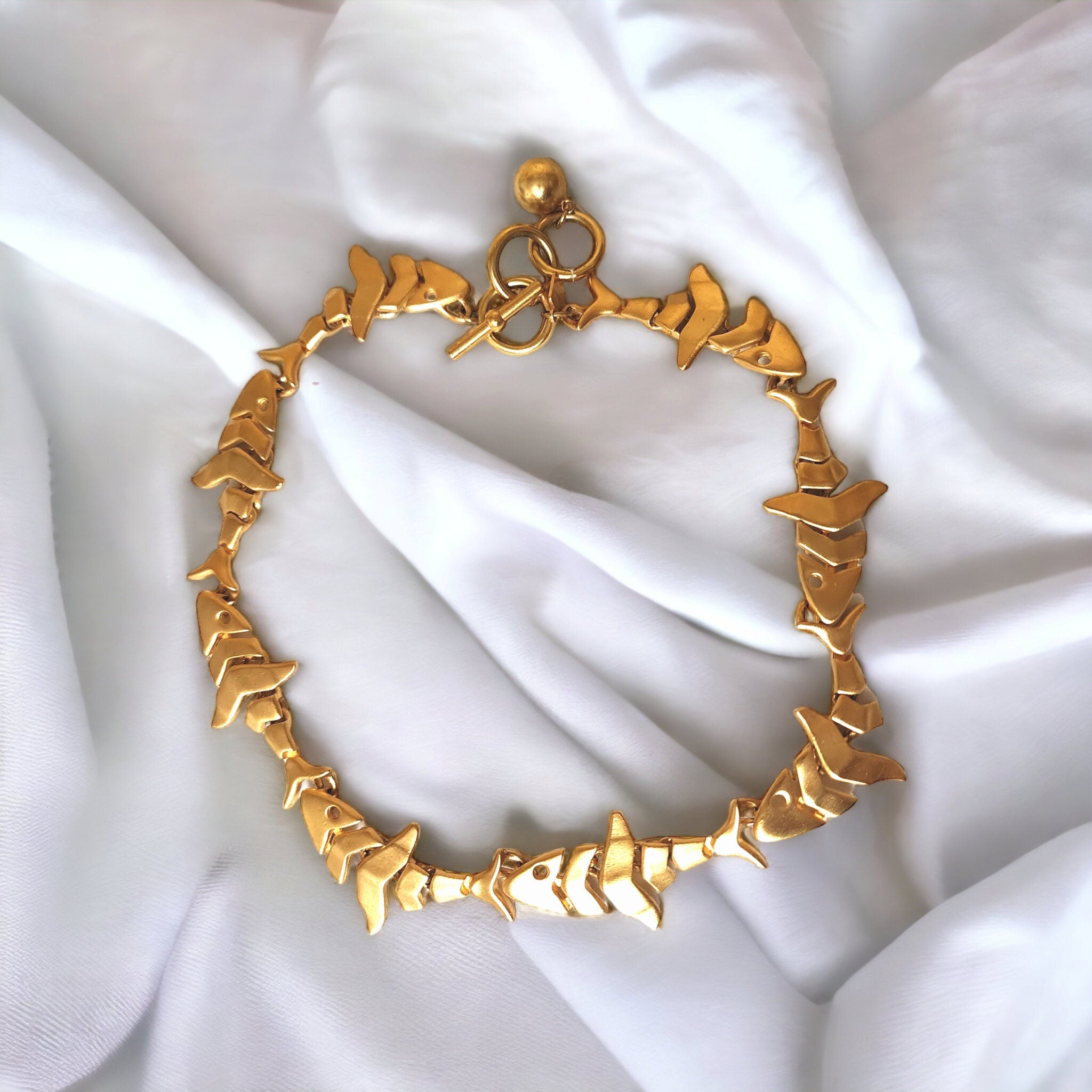 ANNE KLEIN Fish Bones Vintage Necklace Clip-on Earrings Brushed Matt Gold Platted, Couture